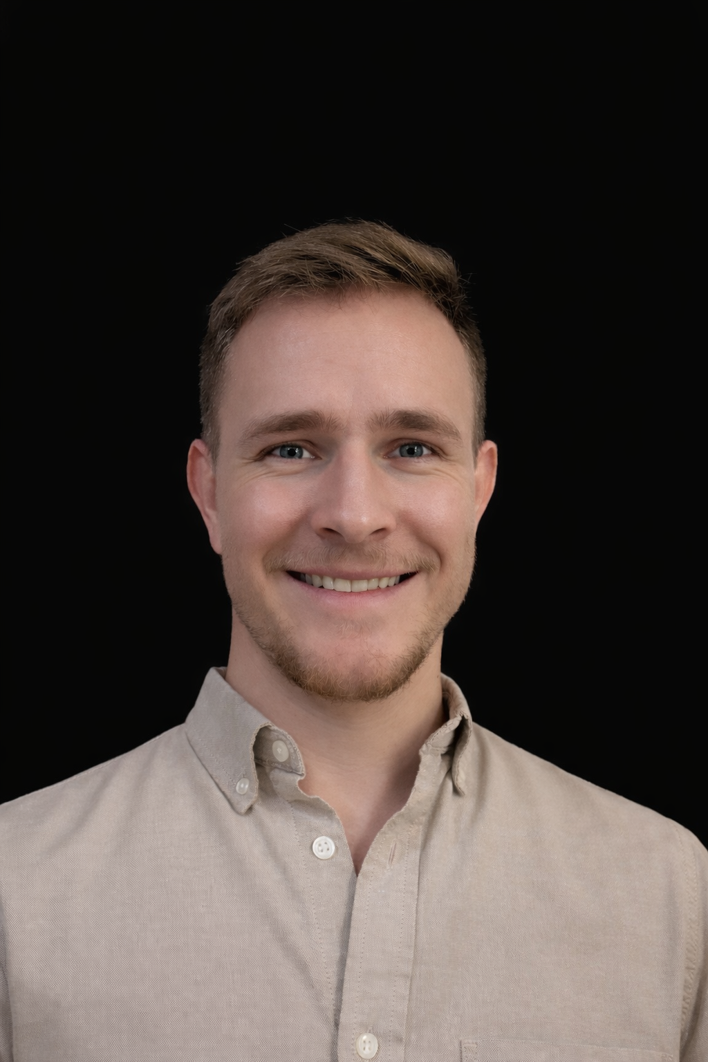 Luke's headshot